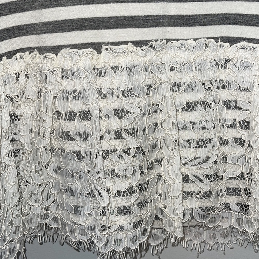 NWT Maison Jules Women’s Knit Shirt w/Bottom Lace & 3/4 Sleeve Size Large - Picture 4 of 10